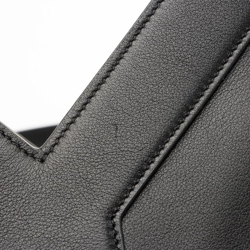 Saint Laurent Leather Y Bucket Bag - Picture 12 of 14